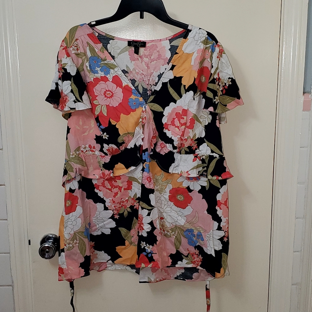Jessica Simpson Black and Pink Ruffled Tie Front Blouse